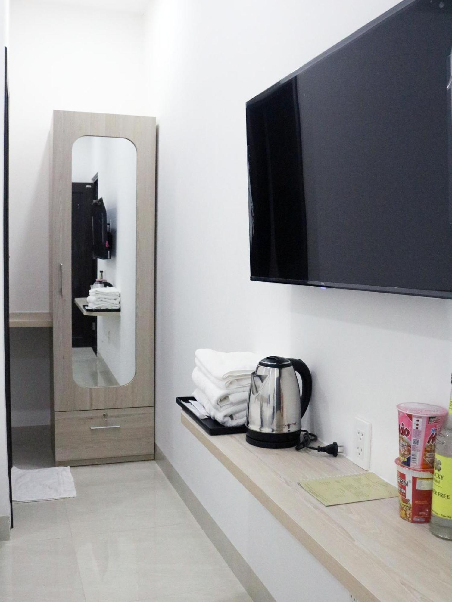 Lucky Hotel Mini タムキー エクステリア 写真